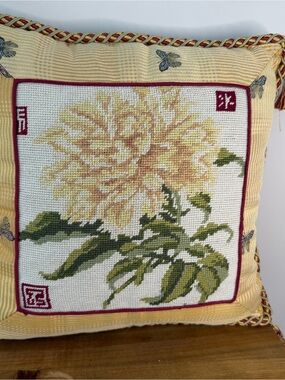 High-End Vintage Chinoiserie Needlepoint Pillow W/Plaid Cotton Backing & Tassels